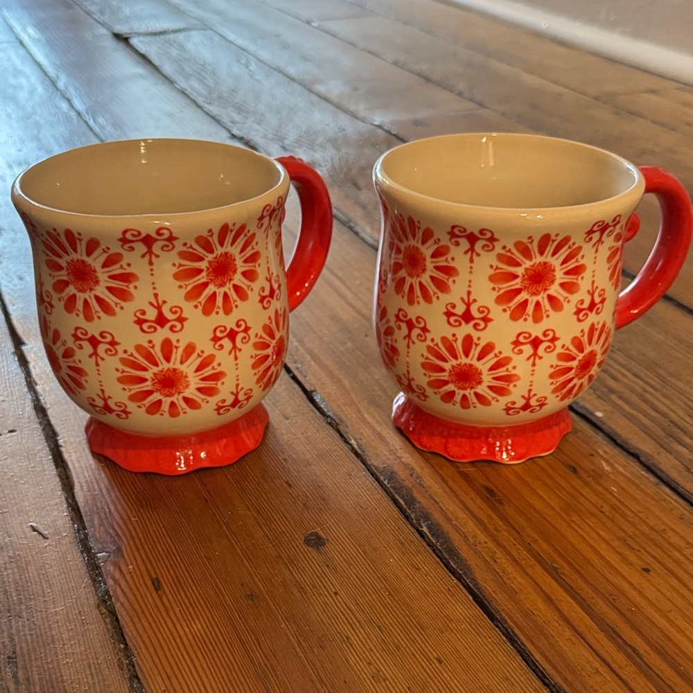 The Pioneer Woman Floral Red and Cream Ceramic Mugs